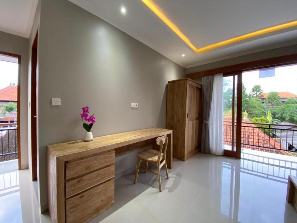 Guest house Wirana *